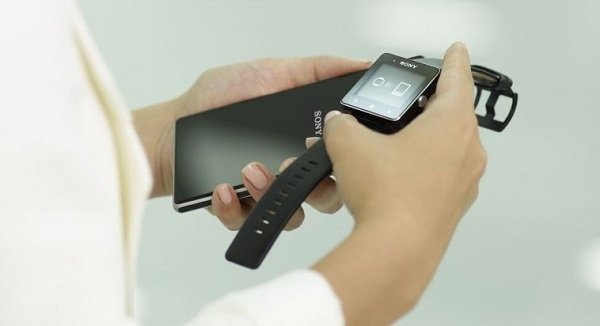 one-touch-smartwatch-10ca9c6f29ef7075e64bd34cc37c24d4-940