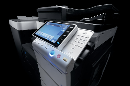 лазерный принтер для работы в офисе