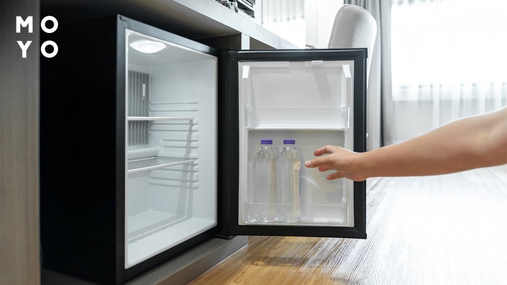 Мини-холодильник в интерьере