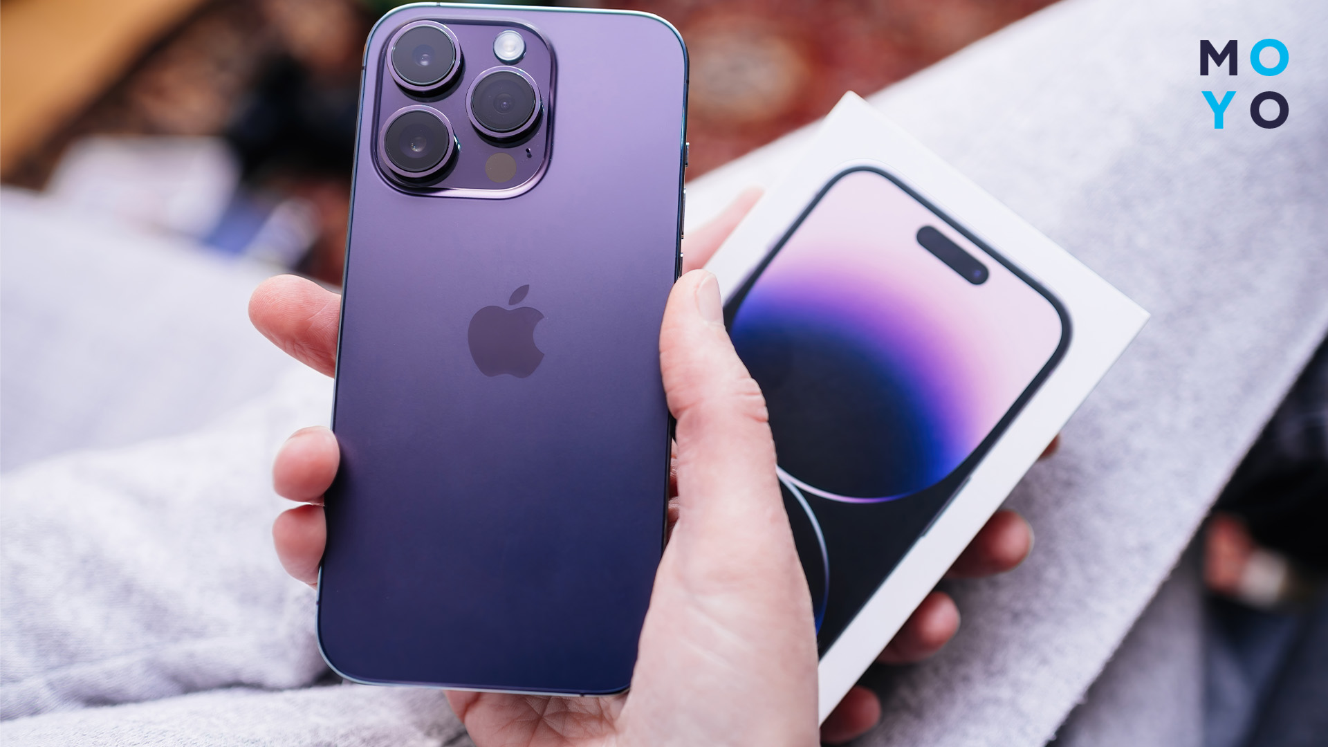 фіолетовий айфон