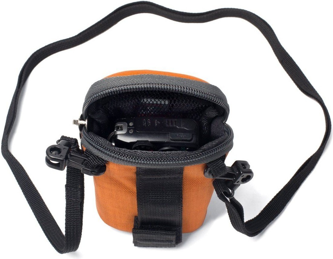 Crumpler base layer 2025 camera pouch medium