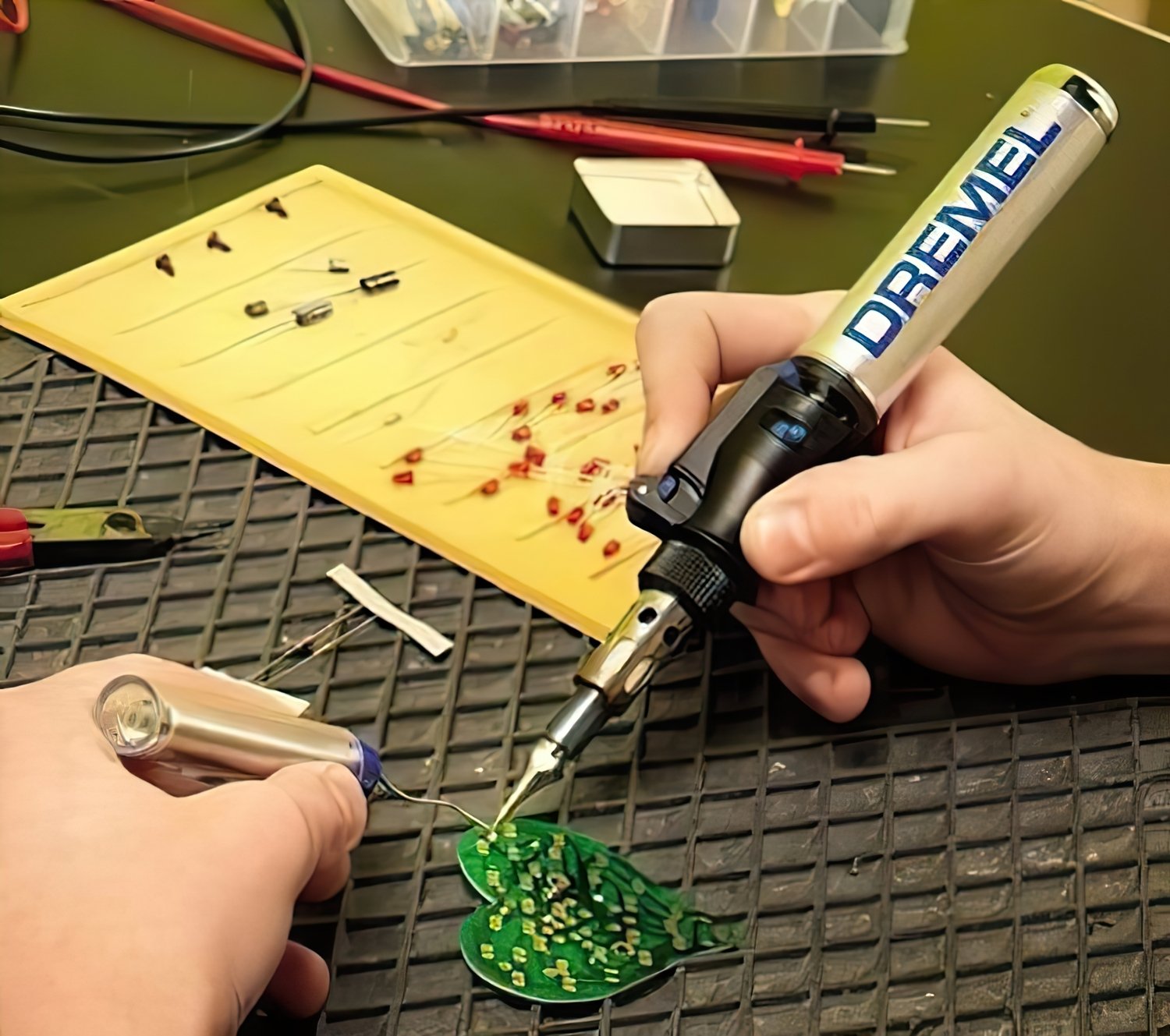 ≡ Паяльник газовий Dremel Versatip 2000 (F0132000JC) – купити в Києві ...