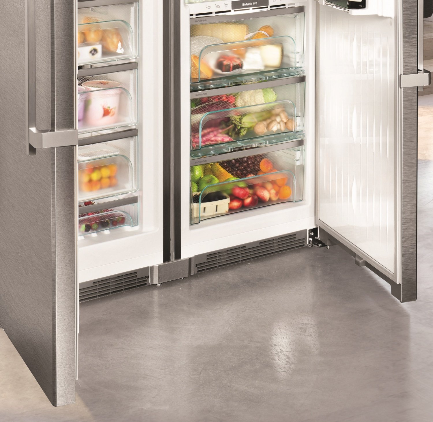 Холодильник Liebherr SBSES 8663