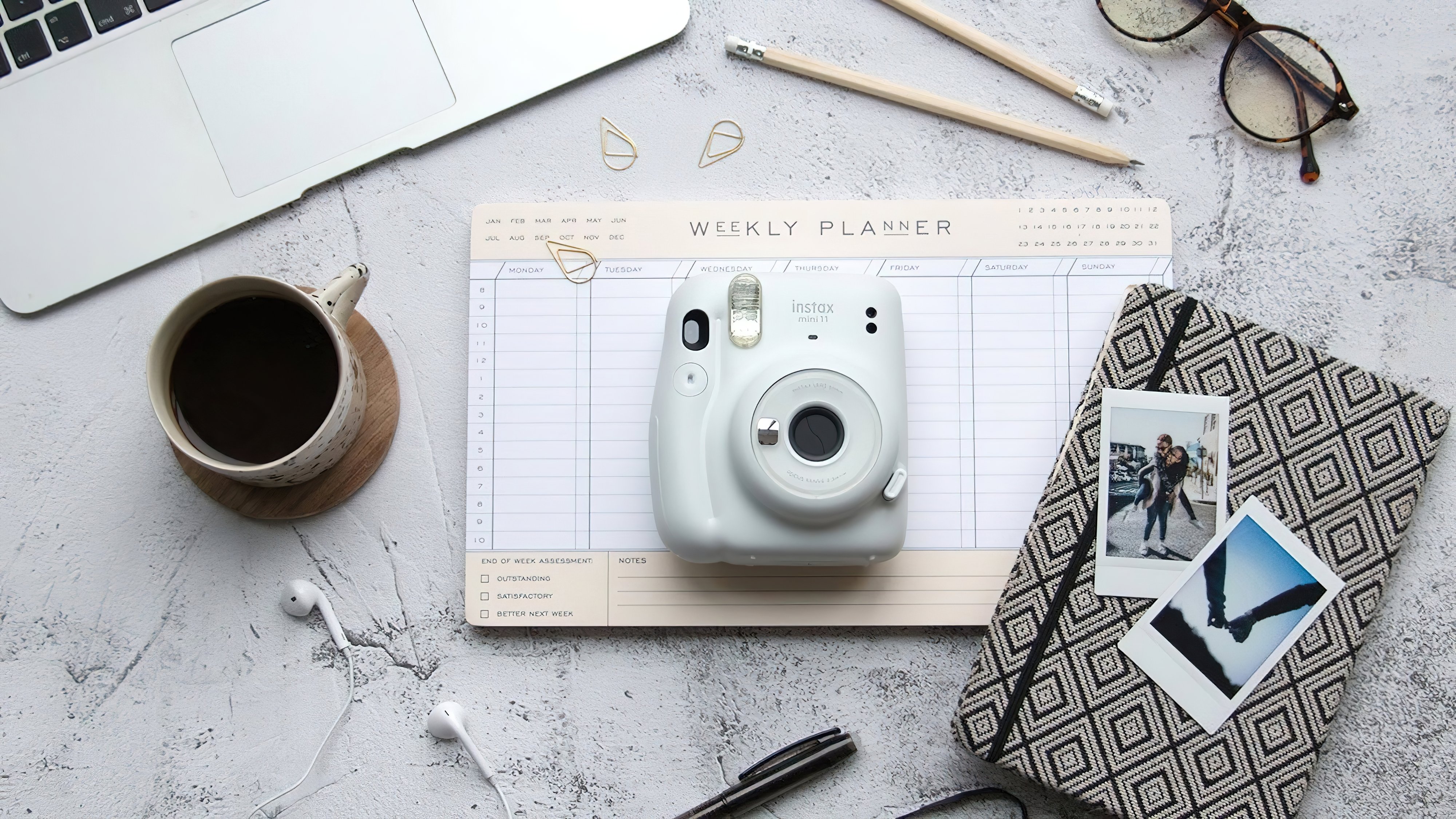 Фотокамера моментальной печати Fujifilm INSTAX Mini 11 Ice White (16654982) фото 8