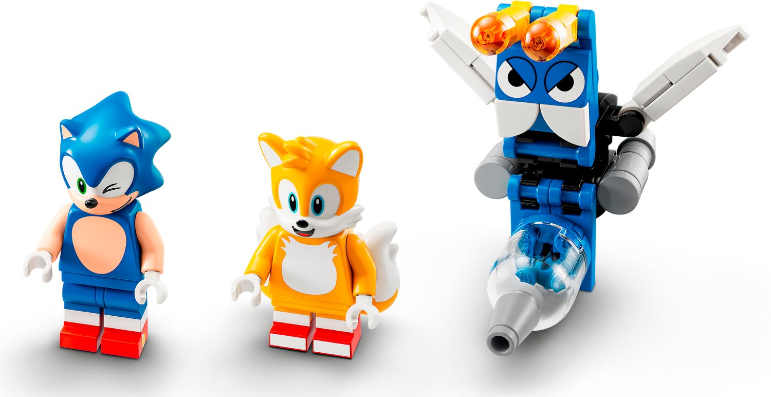 Lego store classic sonic