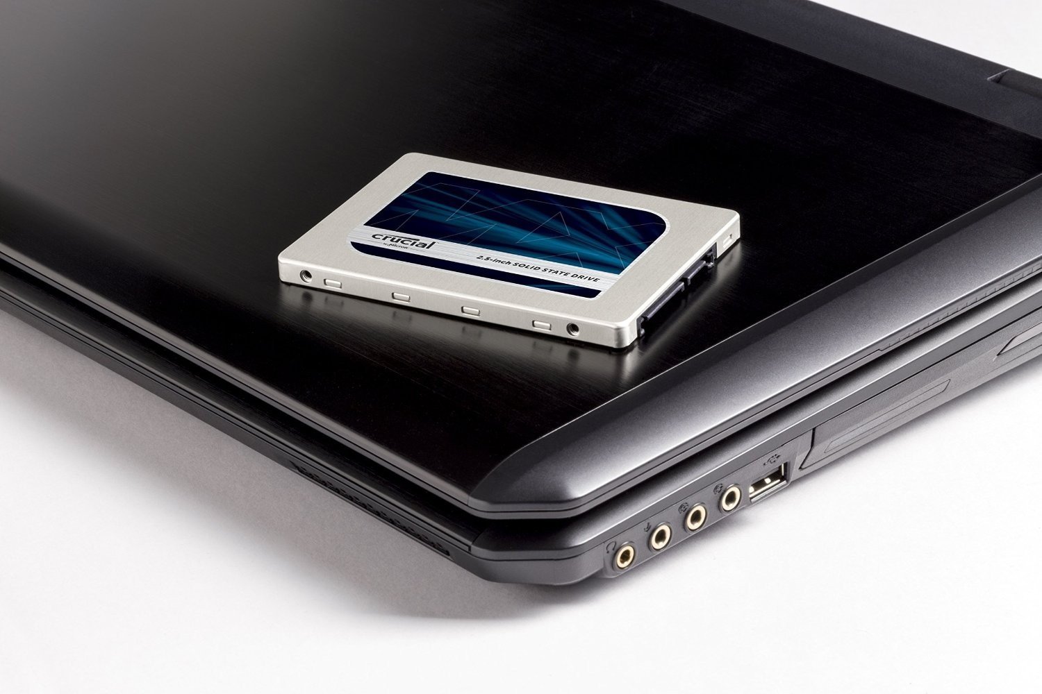 CT500MX200SSD1 Crucial MX200 500GB Internal 2.5/" SSD