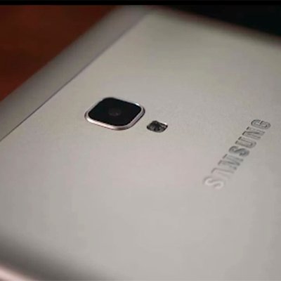 Огляд Samsung Galaxy Tab A 8.0 і 5 плюшок, які приготували виробники