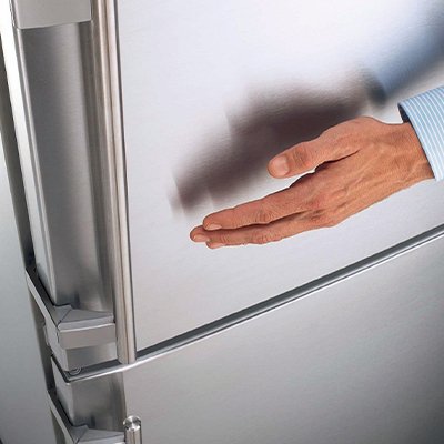 Почему греется холодильник: 5 возможных факторов