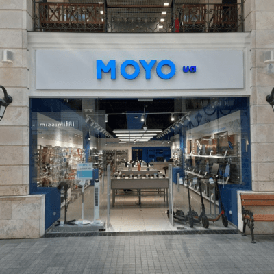Плюс один магазин «MOYO» у Харкові