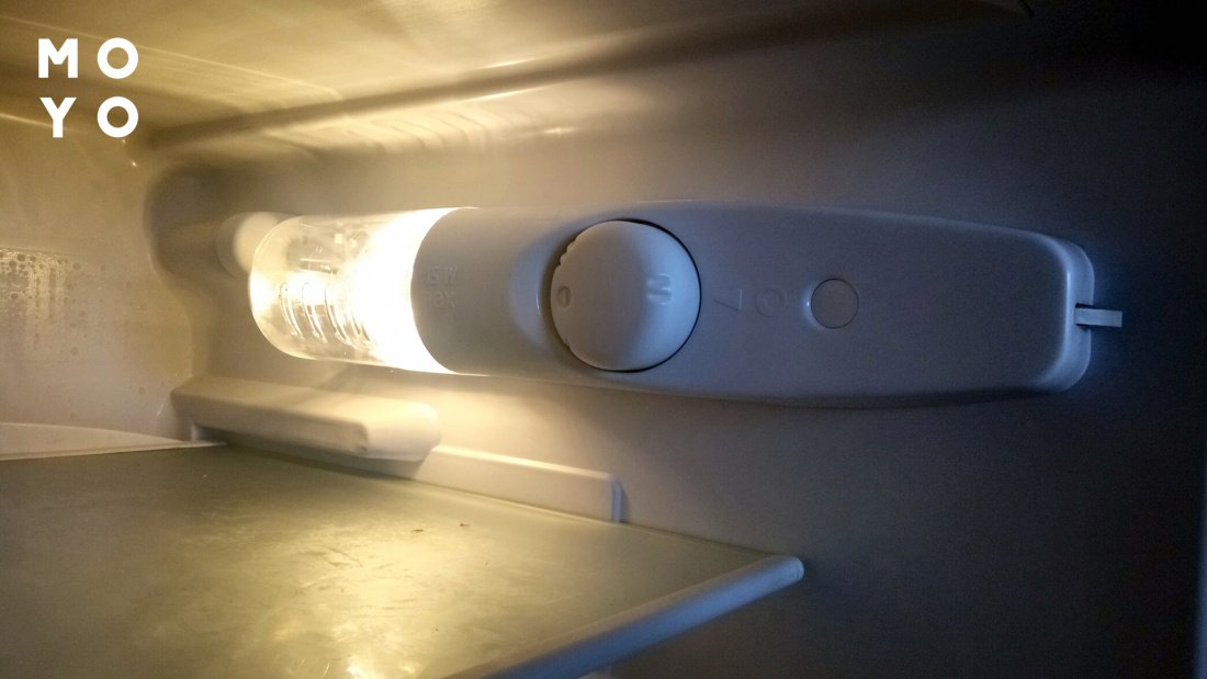 тепло в охладительной камере холодильника