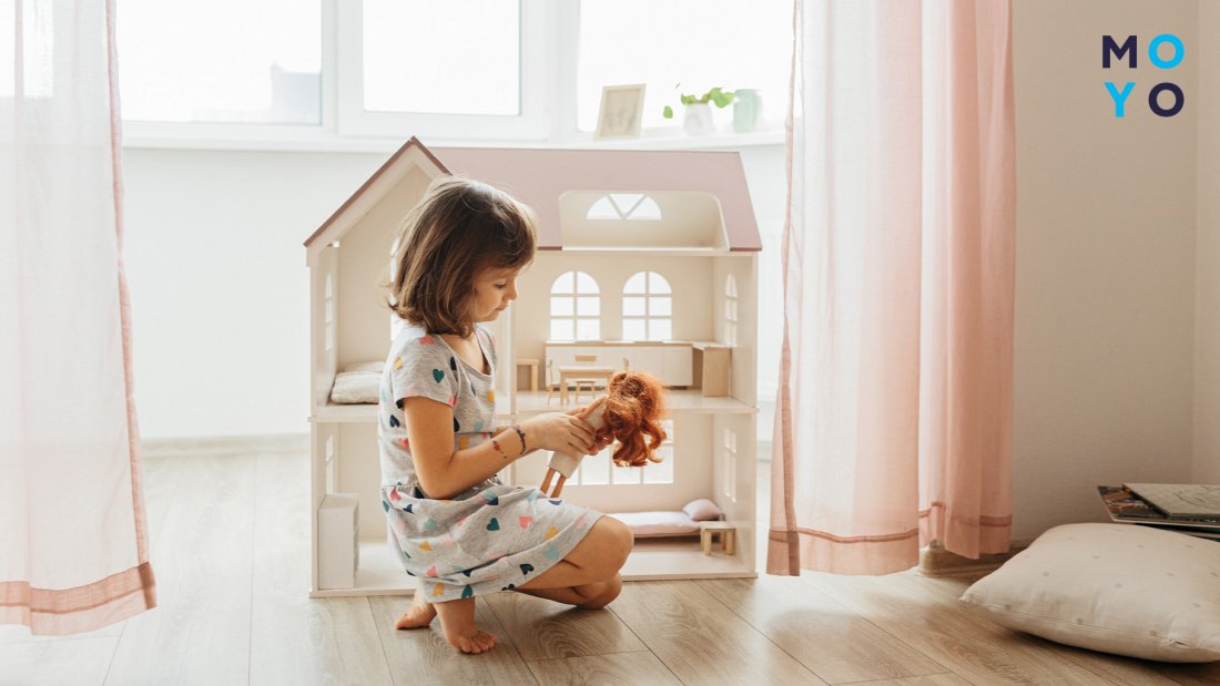 Ляльковий будиночок для дівчинки