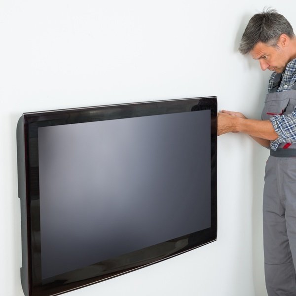 MOYO Монтаж телевизора (магнитно-маркерной доски и т.д.) более 60" на стену фото 1