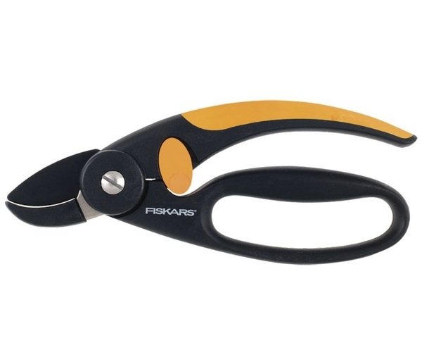 

Секатор Fiskars с петлей для пальцев (111430)
