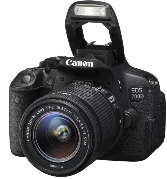Акція на Фотоаппарат CANON EOS 700D 18-55 IS STM (8596B031) від MOYO