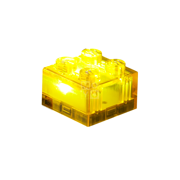 Акция на Конструктор Light Stax с LED подсветкой Transparent желтый 1 эл. 2х2 (LS-S11904-02) от MOYO