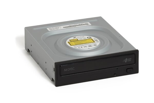 

Оптический привод Hitachi-LG SuperMulti GH24NSD5 SATA INT Bulk Black 24x (GH24NSD5)