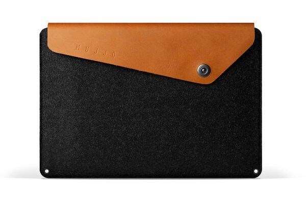 

Чехол MUJJO для Macbook Pro 15" Tan