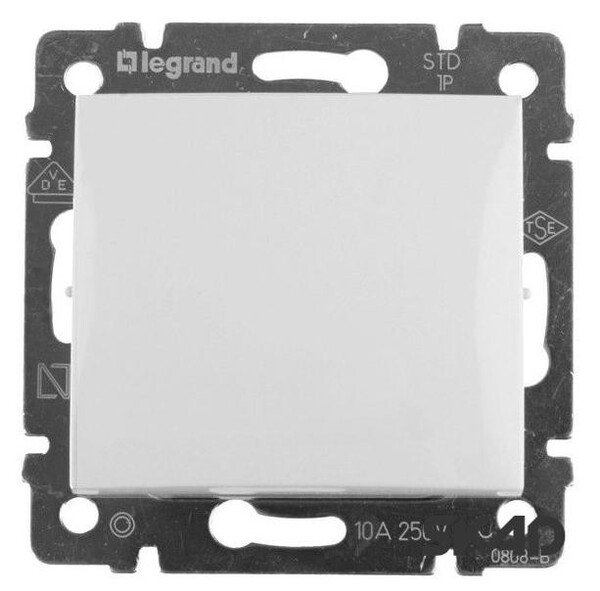 

Выключатель 10АХ 250В Valena Classic Legrand, Белый