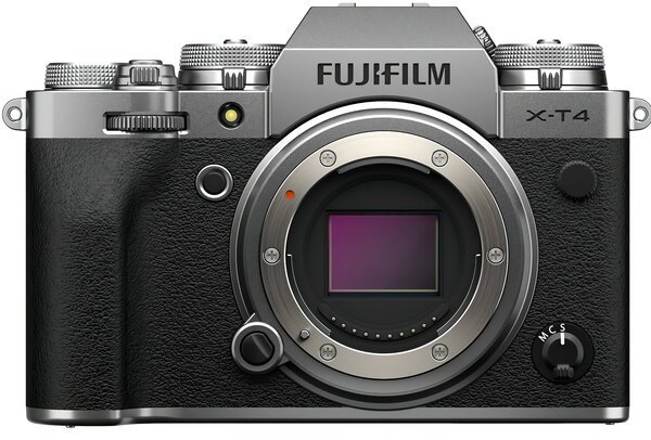 Акція на Фотоаппарат FUJIFILM X-T4 body Silver (16650601) від MOYO