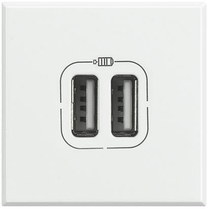 

Bticino AXL Зарядка USB-C 3А 2м