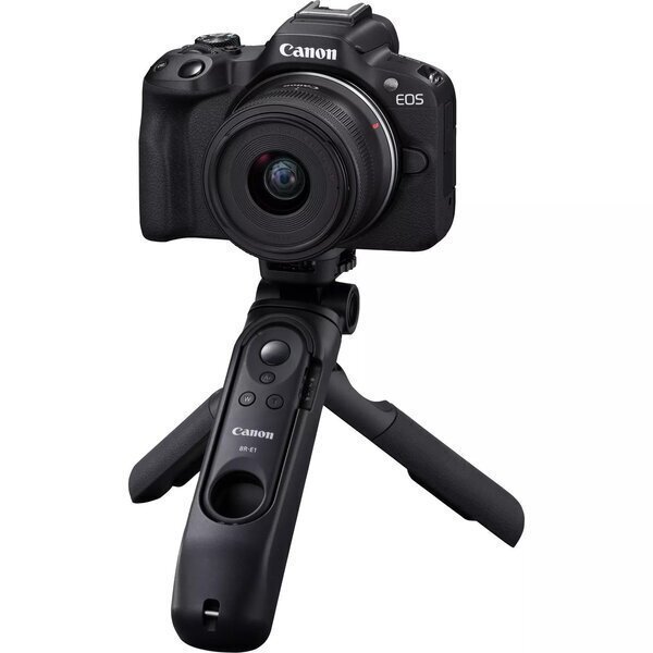 Акція на Фотоаппарат CANON EOS R50 + RF-S 18-45 IS STM Black Creator Kit (5811C036) від MOYO