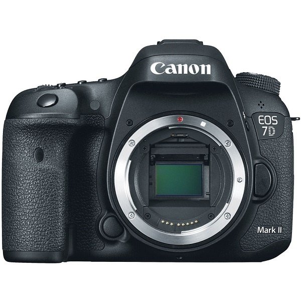

Фотоаппарат CANON EOS 7D Mark II Body (9128B038)