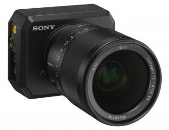 Видеокамера SONY UMC-S3C