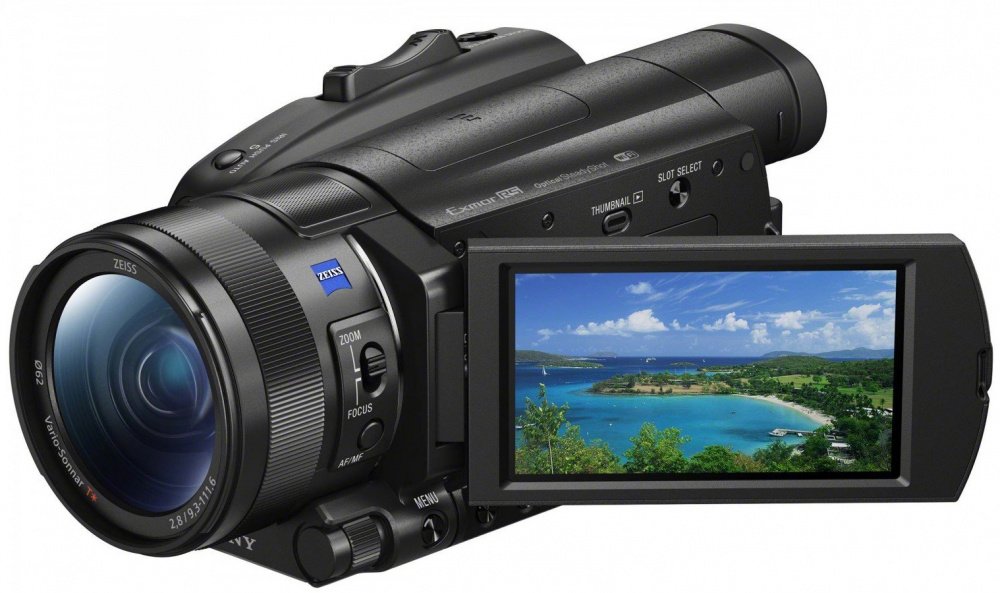 Видеокамера SONY FDR-AX700 Black